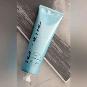 NWOB Sun + Moon Skincare Seas the Day Plump & Perfect Daily Facial Moisturizer